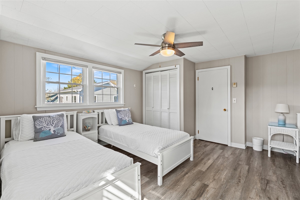 2nd story Bedroom #3 with 4 Twin beds