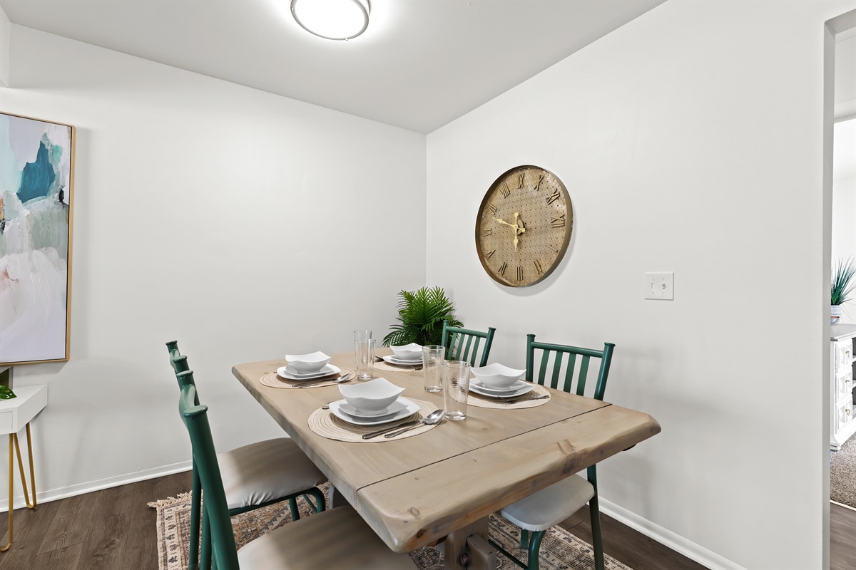 Start your day—or end it—at this cozy dining nook, comfortably seating four.
