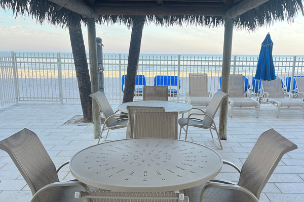 Pool side seating