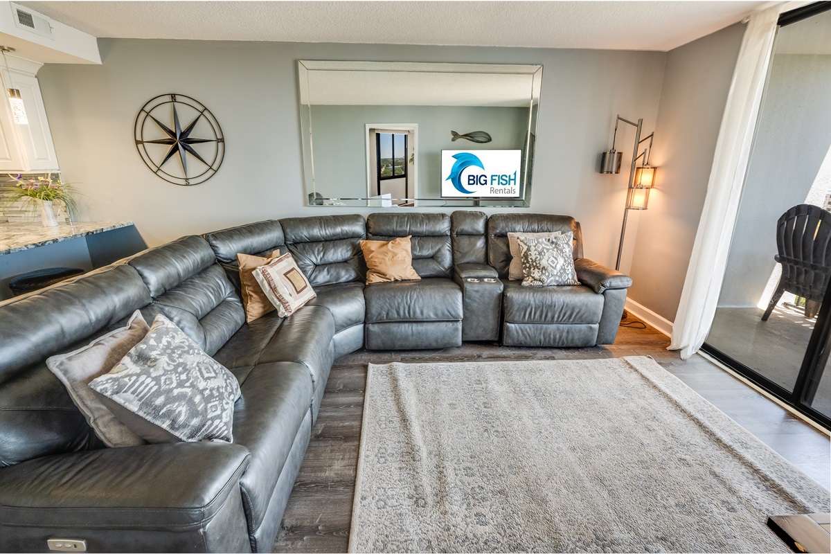 Living Room, Beautifully Decorated with Amazing Views