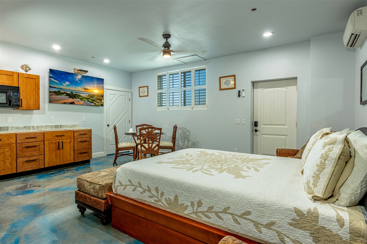 Fourth Bedroom/Studio