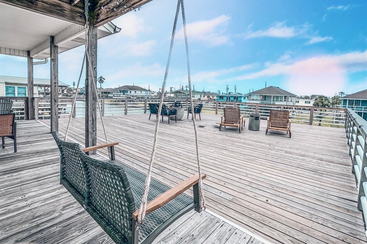 2dac67bce9074412b0962cd5b02ba403 Large | Beachhouse | Texas | TX | Vacation Homes | Galveston | Crystal Beach | Kokomo | Breezy Days | Beachfront Elegance | Sunrise Serenity | Southern Sands Property Management, LLC