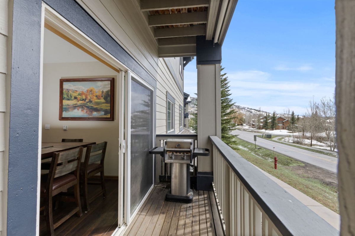 Deck with Grill