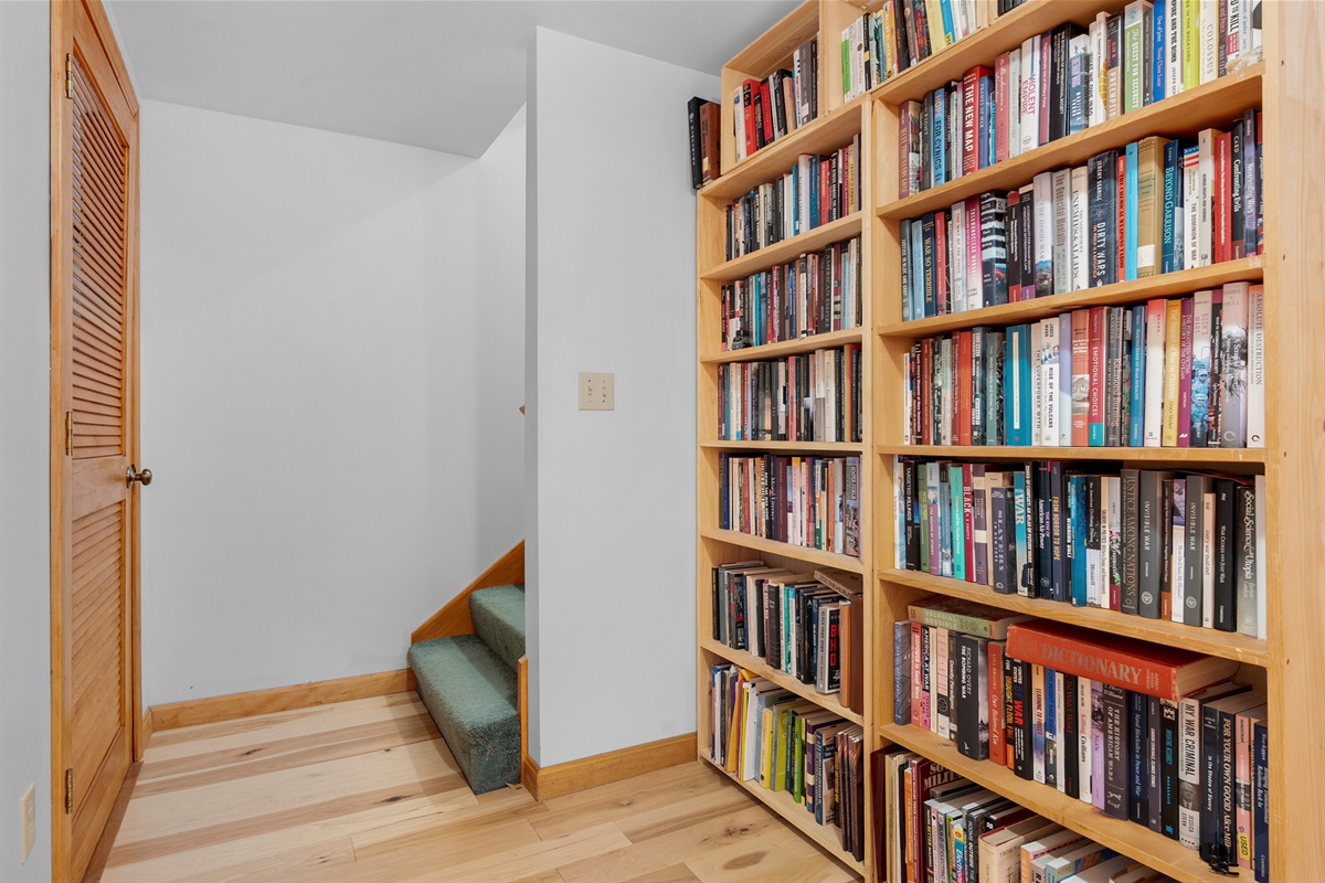 Many books to choose from! 