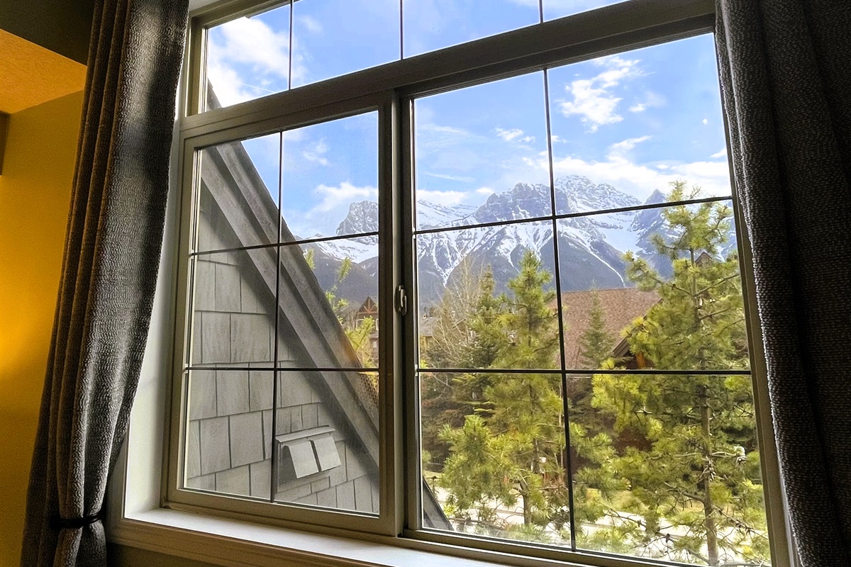 Wake up to this mountain view from your main bedroom.