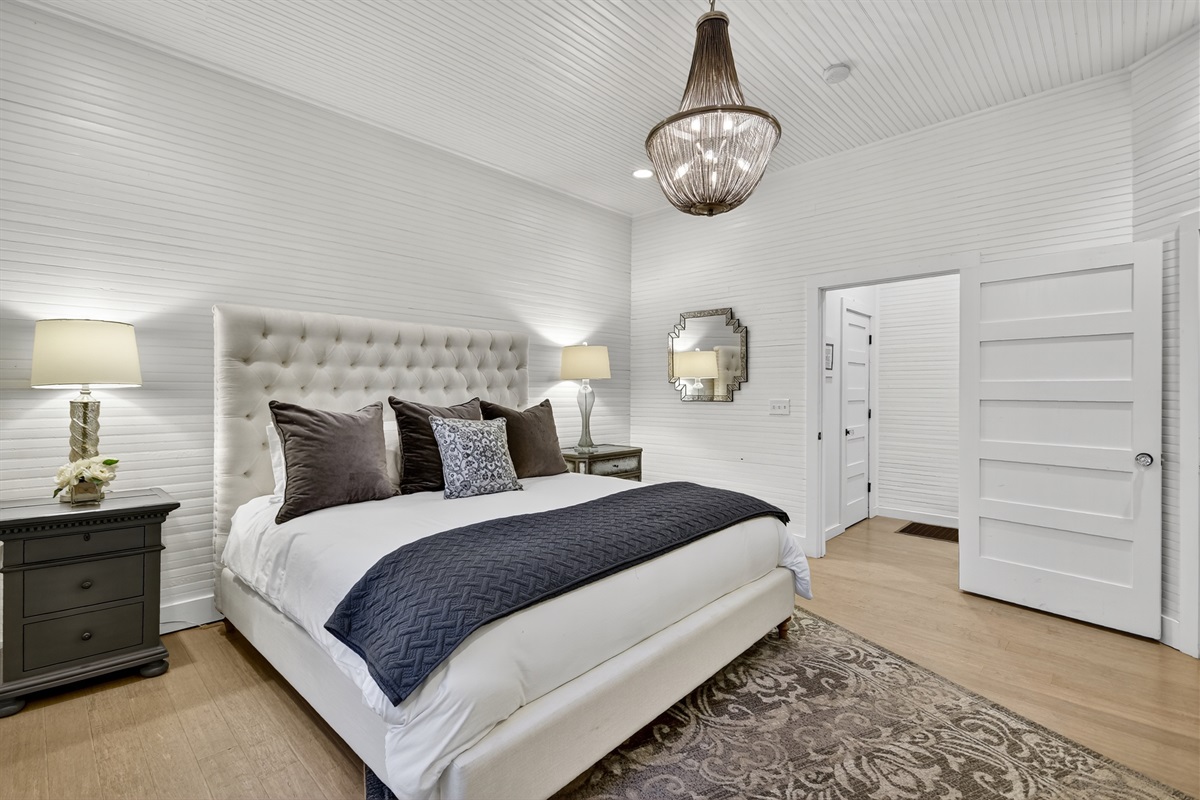 Fall into comfort with luxe bedding, calming tones, and soft lighting. This dreamy bedroom is perfect for a restful night after exploring the best of downtown Blue Ridge.