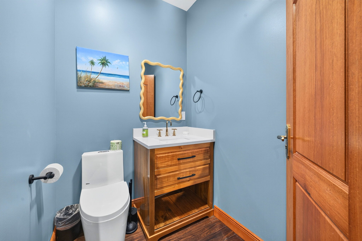 Bathroom 9: 1st floor 1/2 bath | Rosewood Retreat | 2605 Palm Blvd, Isle of Palms, SC | IOP Escapes