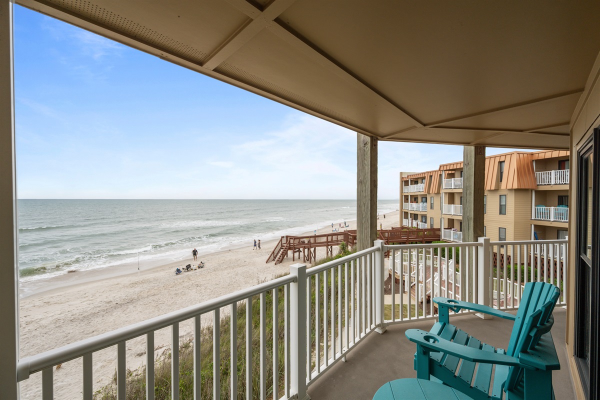 Sit and relax on the balcony!
