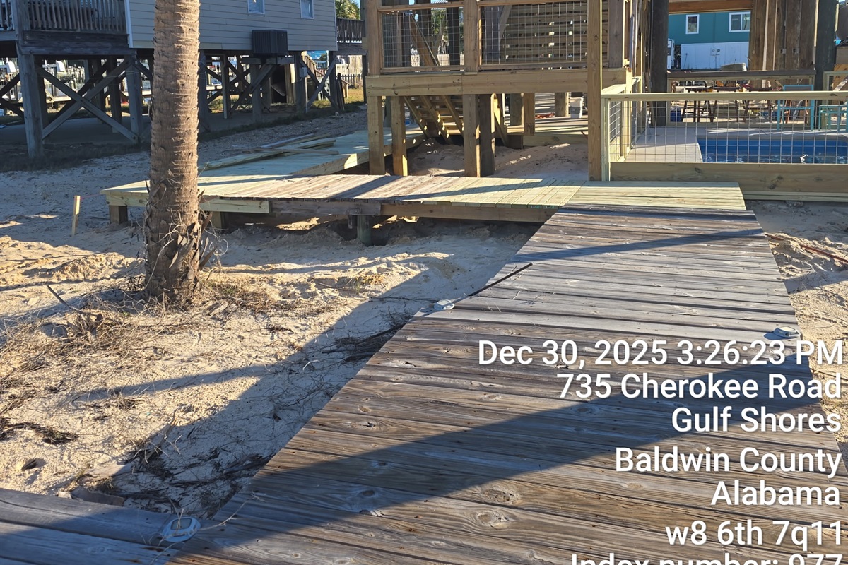 Bay side entry to home