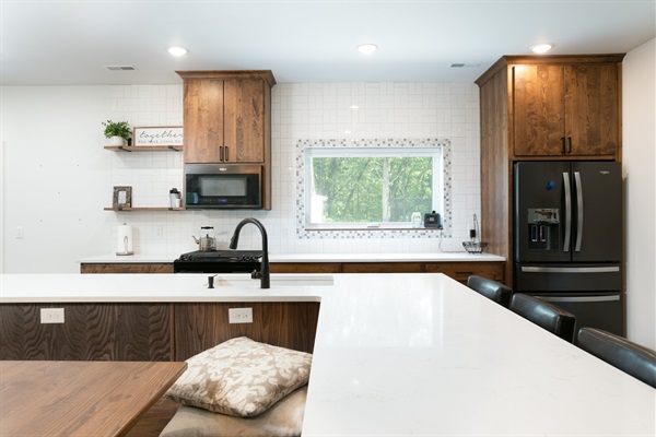 Main Floor Kitchen #1
