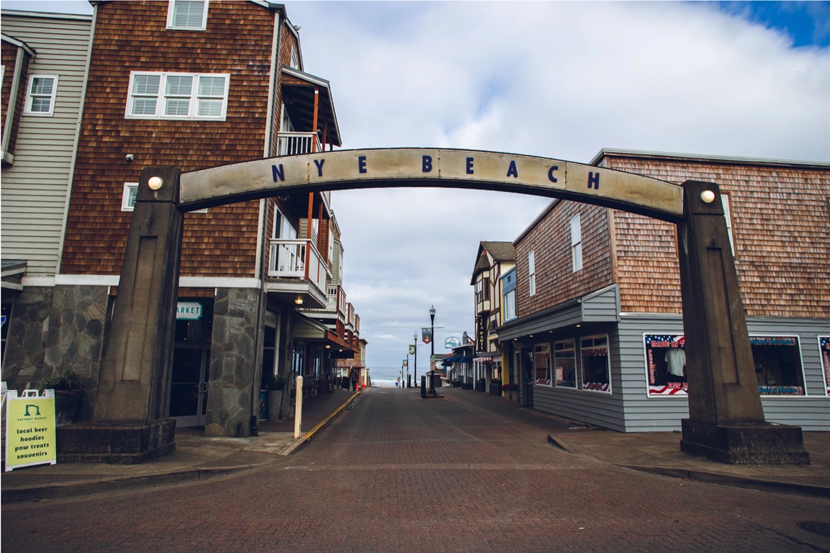 Welcome to our historic Nye Beach neighborhood