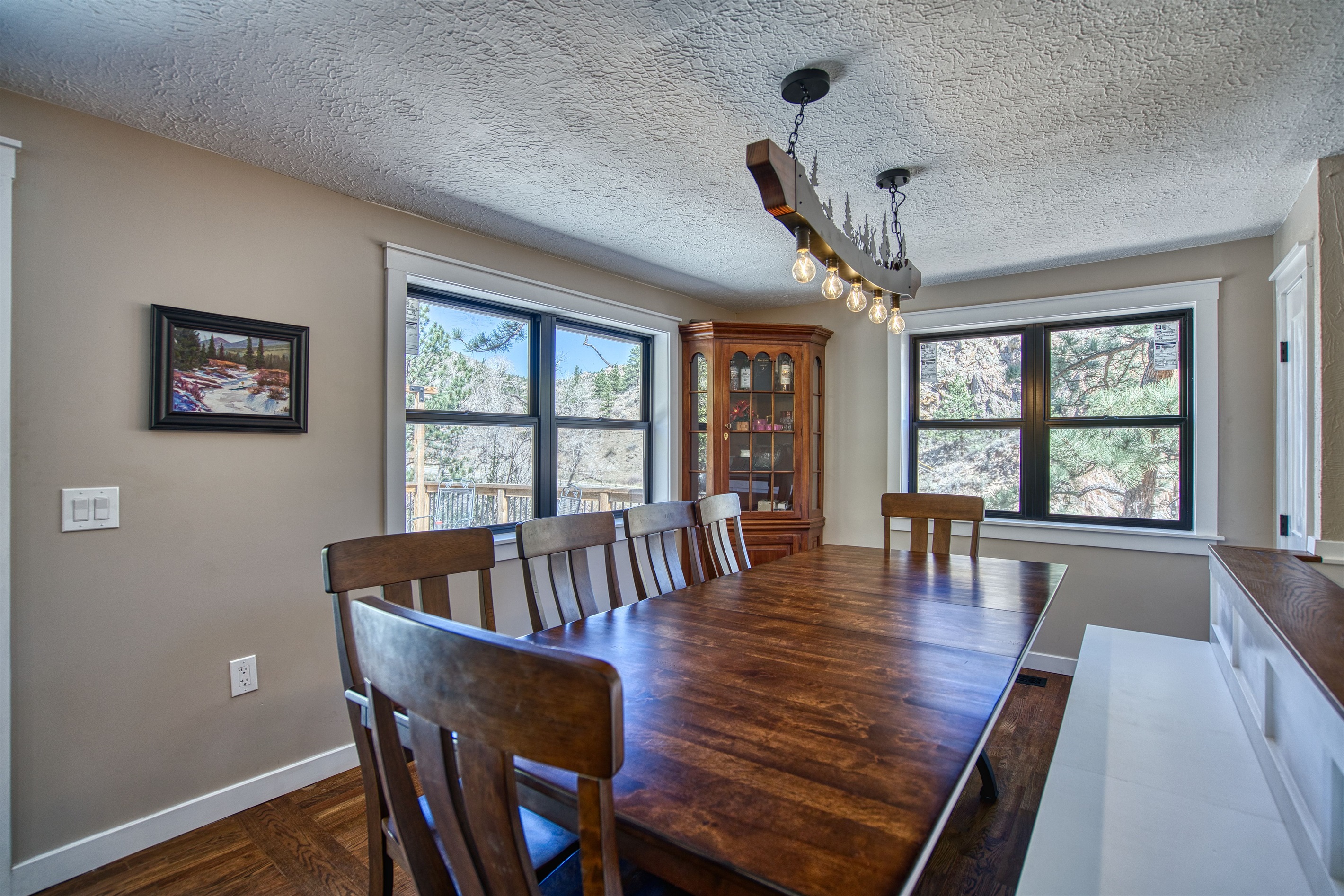 Dining for up to 14 People