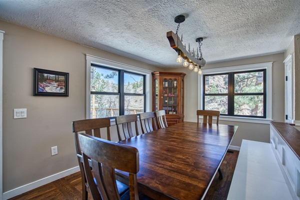 Dining for up to 14 People