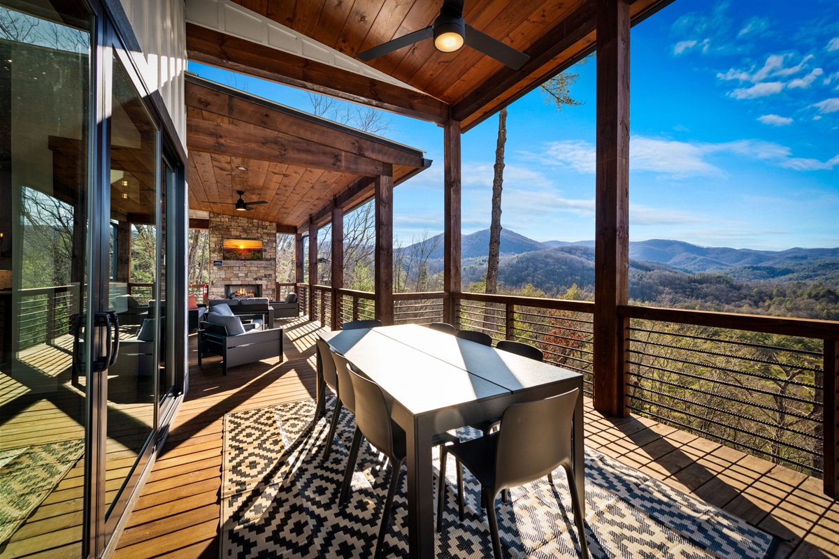 Where mountain mornings meet evening feasts.