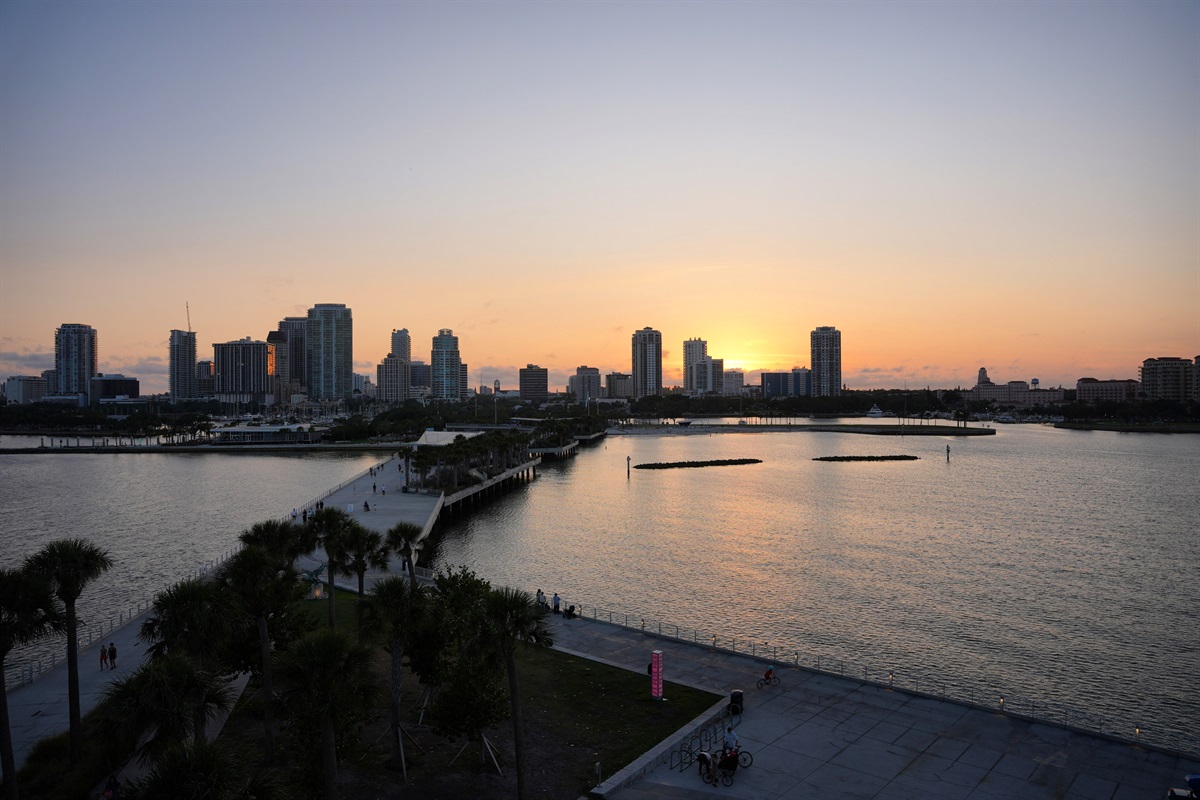 Explore local gems like the Don CeSar Hotel, Pass-a-Grille, and vibrant downtown St. Pete, all within easy reach.