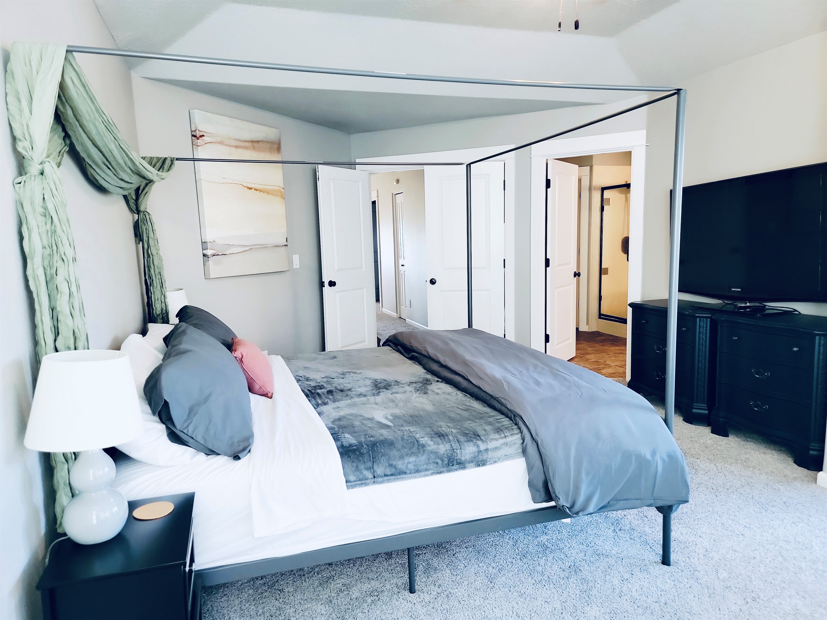 Main bedroom