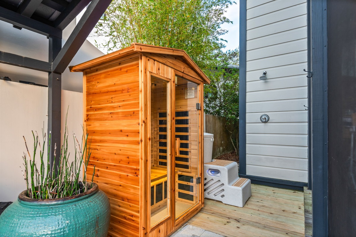 Sauna and Cold Plunge