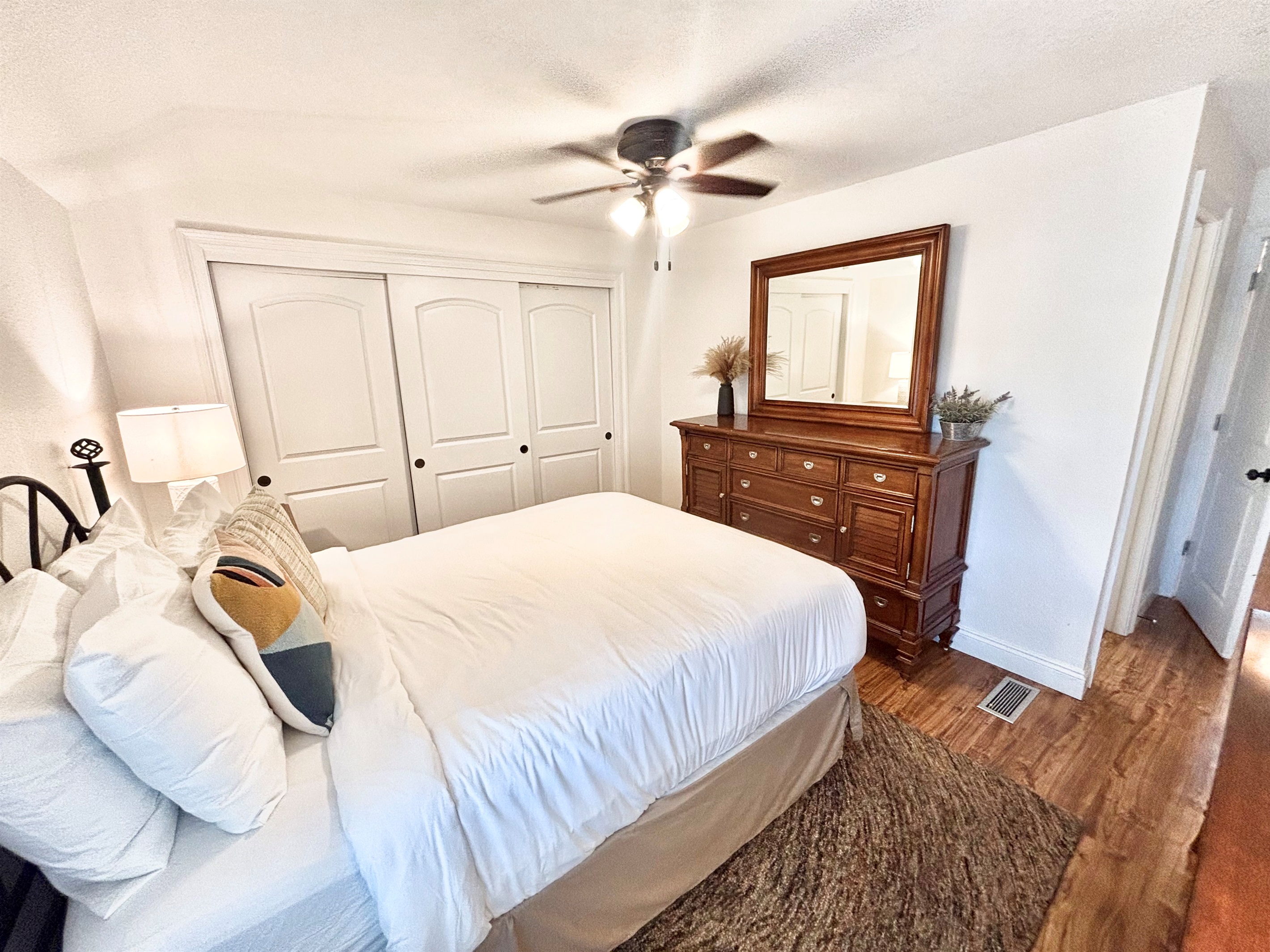 Bedroom #2 with queen bed