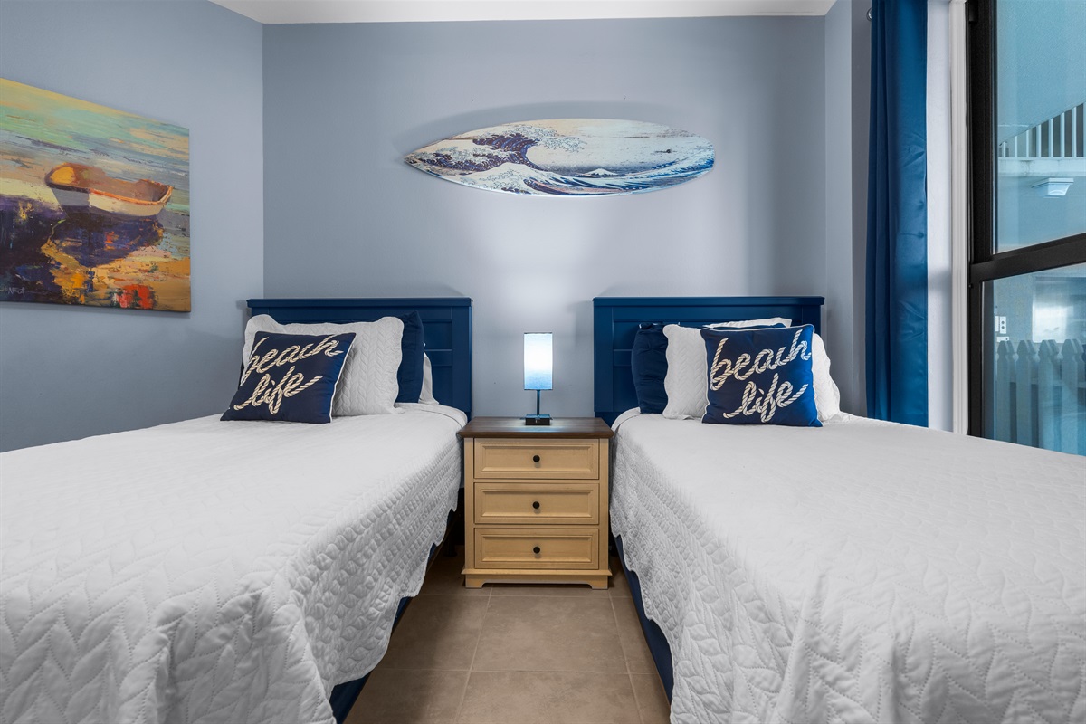 Twin Guest Room