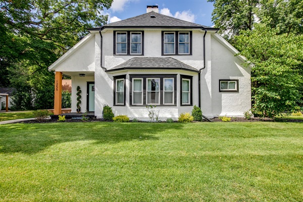 Freshly Updated 5BR2.5B 5min to ND Stadium, photo 2