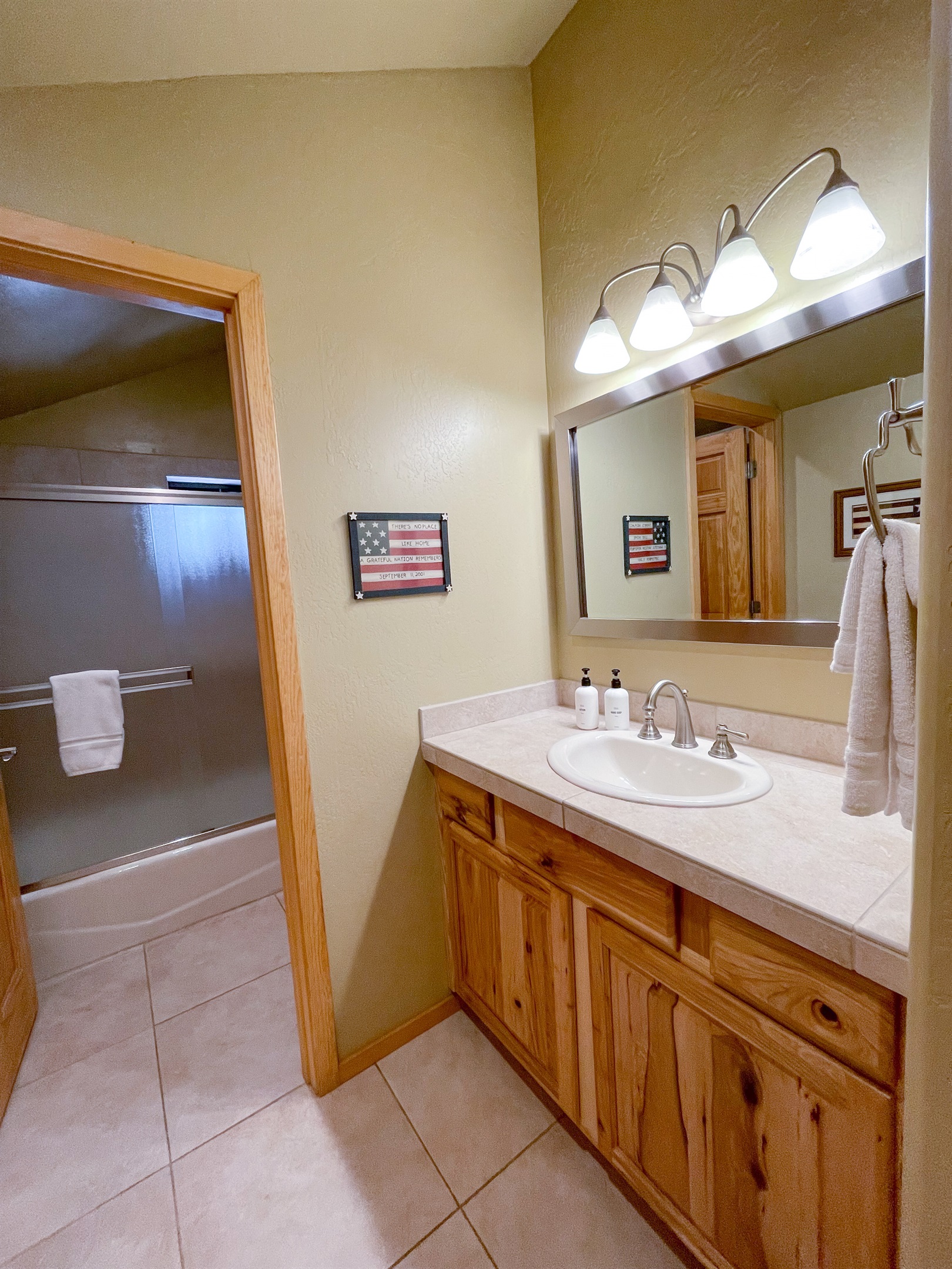 Full Bathroom 4 Upstairs