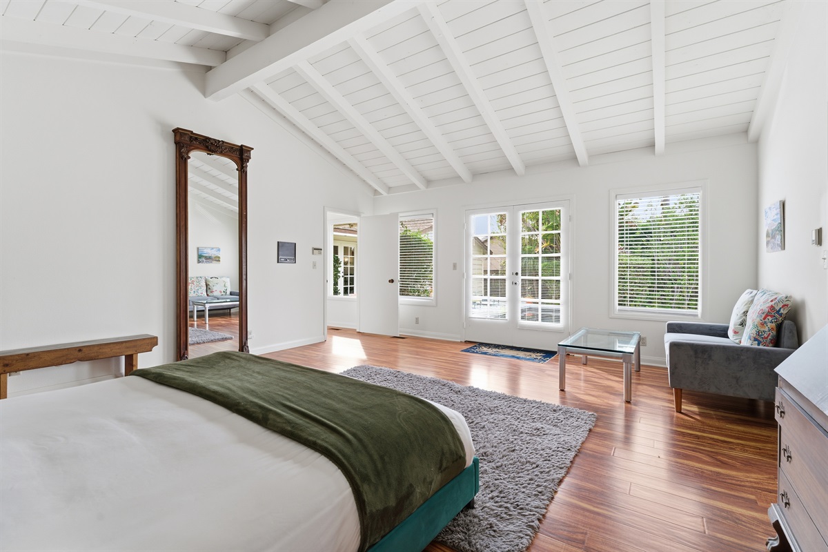 King bedroom with attached bathroom