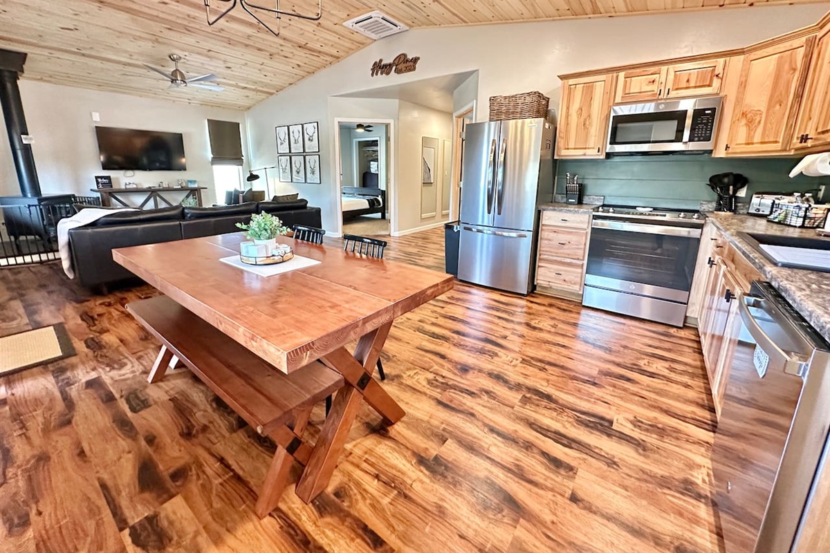 Gather your people for a night of food, drinks and memories.