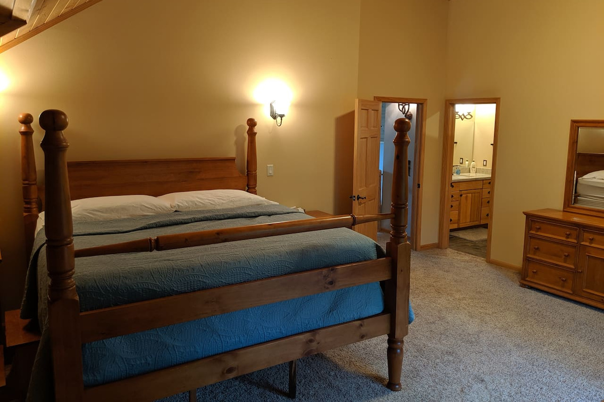 Master bedroom - 2nd floor