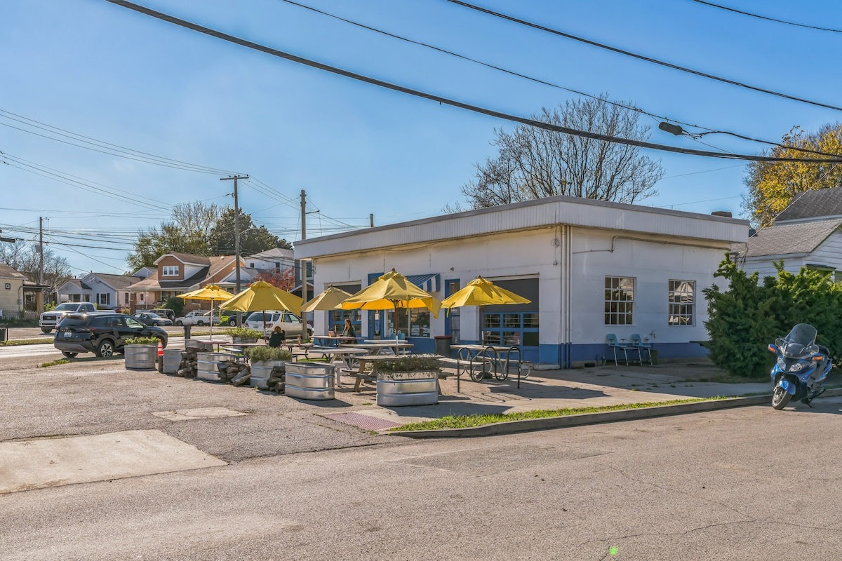 Full Stop Station- coffee, beer, and other sundries in this local market across the street. 