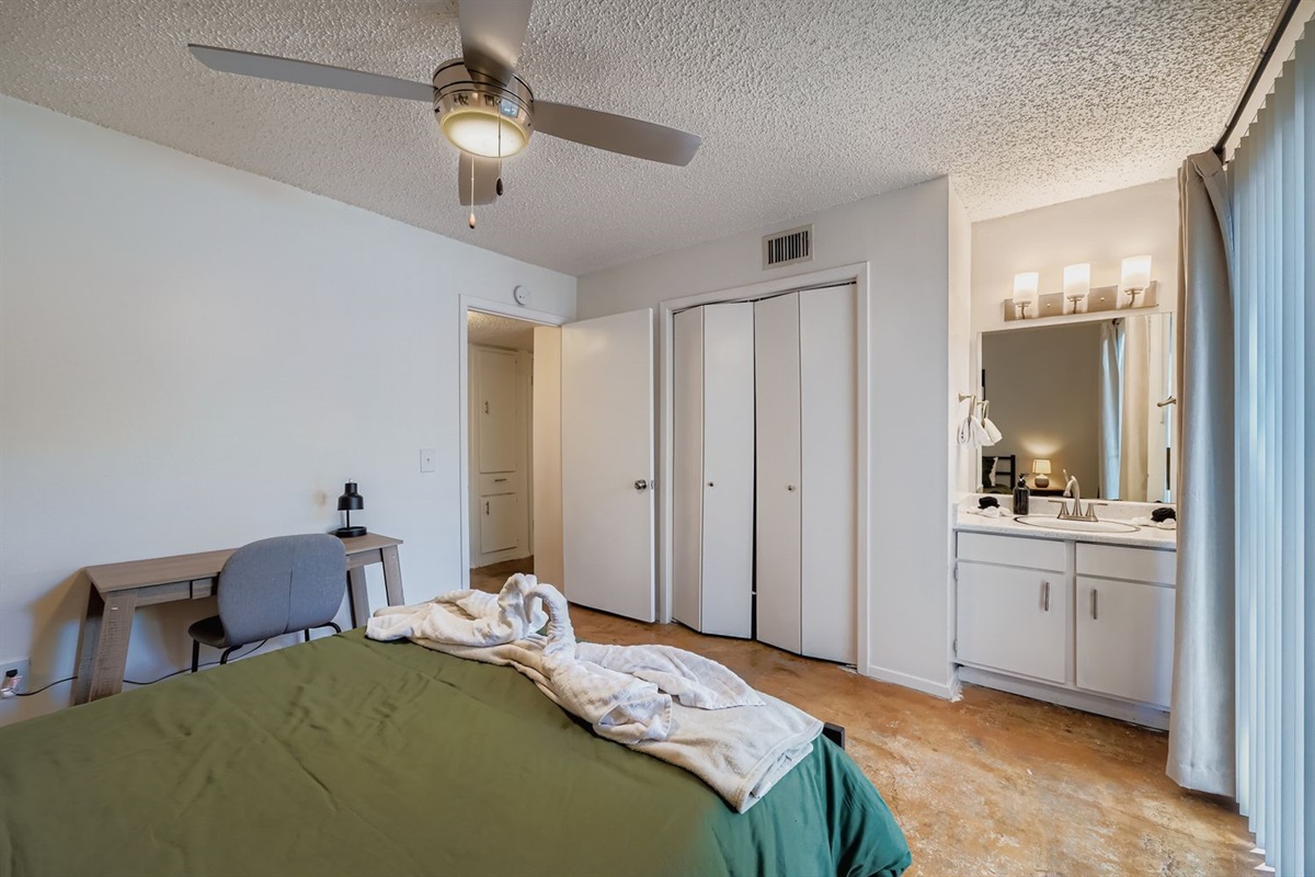 2nd Bedroom