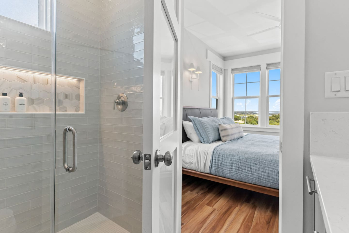 One of Zen's biggest perks? Ten king suites, each with its own private full bathroom - making mornings easier and giving everyone a little extra privacy during their stay.