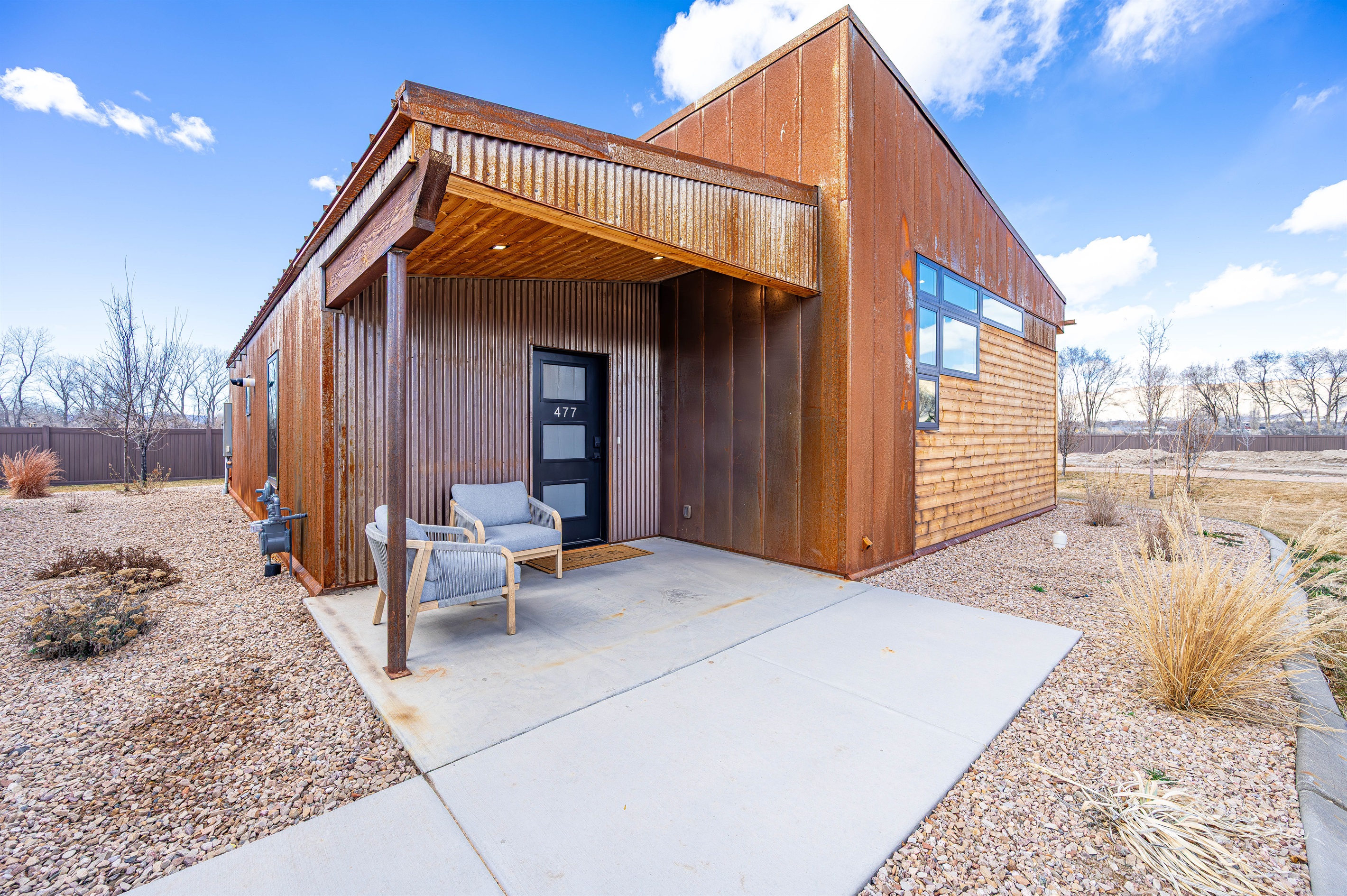 Corner Vista @ Palisade Legends