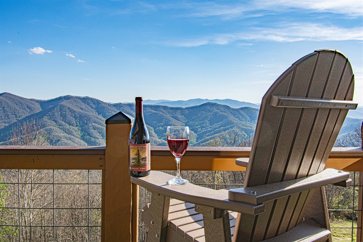 Mountain View Deck: Sip wine while soaking in breathtaking mountain vistas and fresh air!