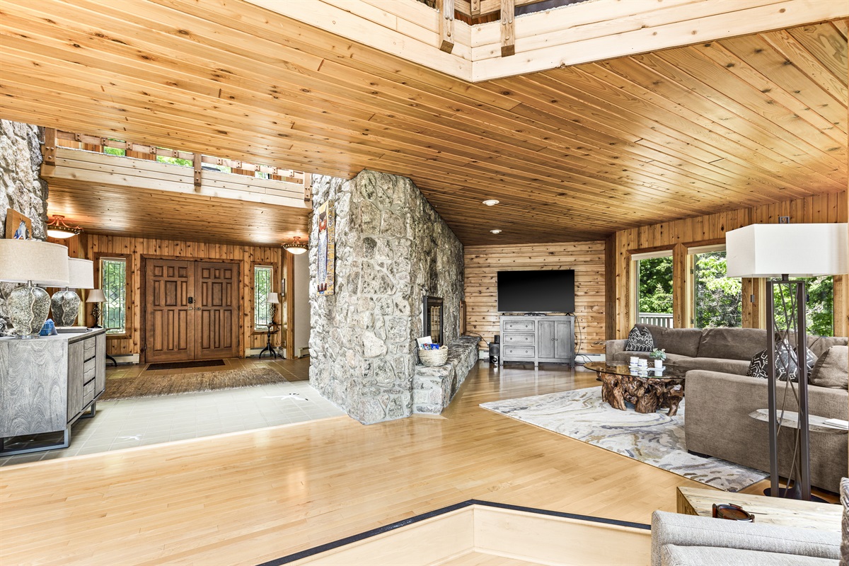 Main living room with Lake Superior views and a smart TV