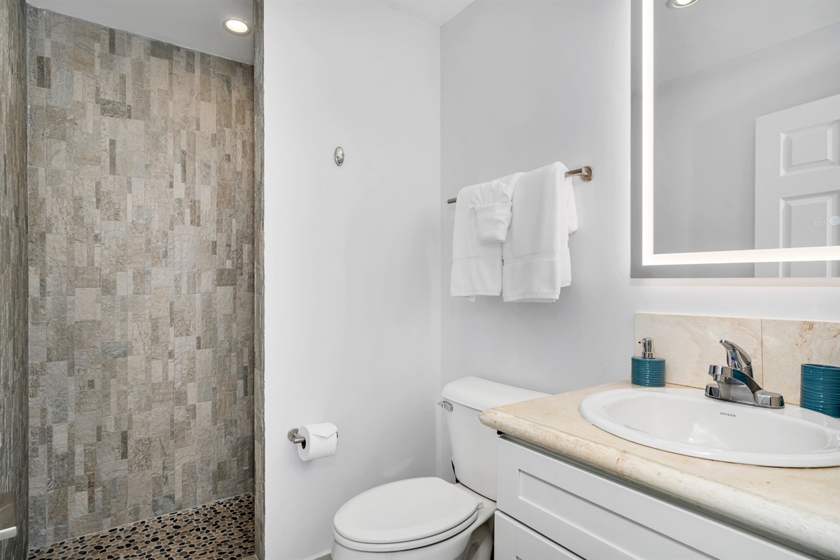 Always Summer - Guest Bathroom