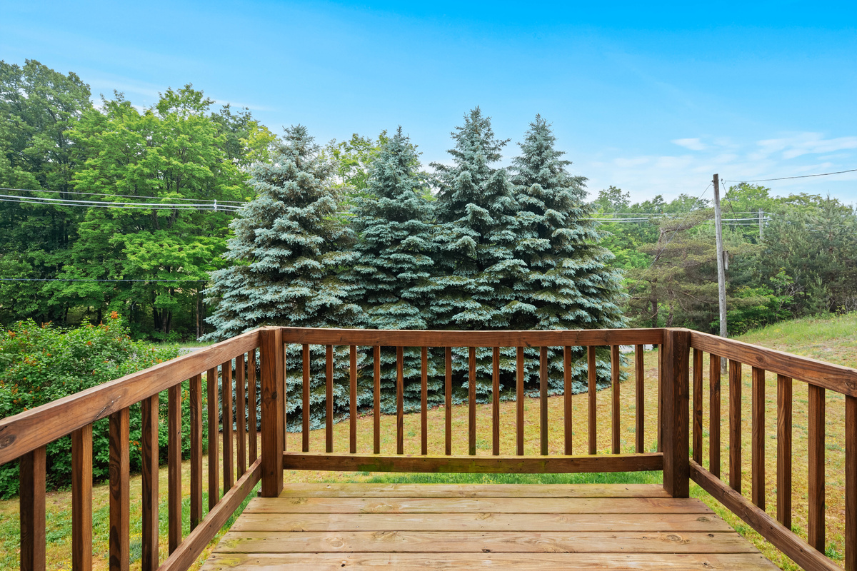 Private Deck