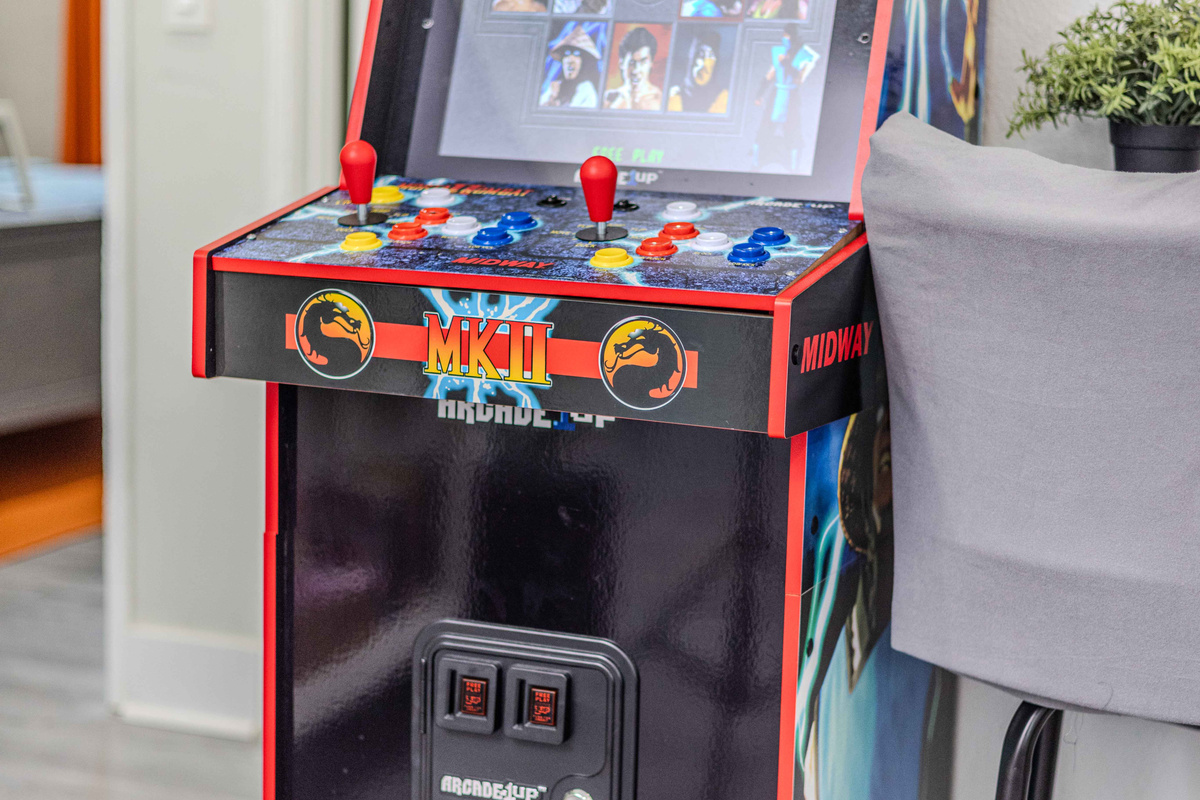 Two Player Arcade Game Console, no money required - includes 14 different games available