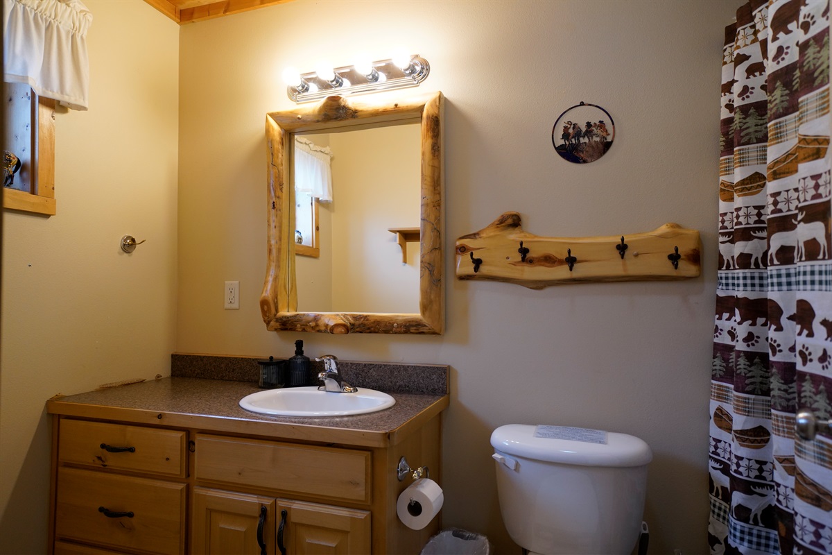En Suite Bathroom off Bunk Bedroom