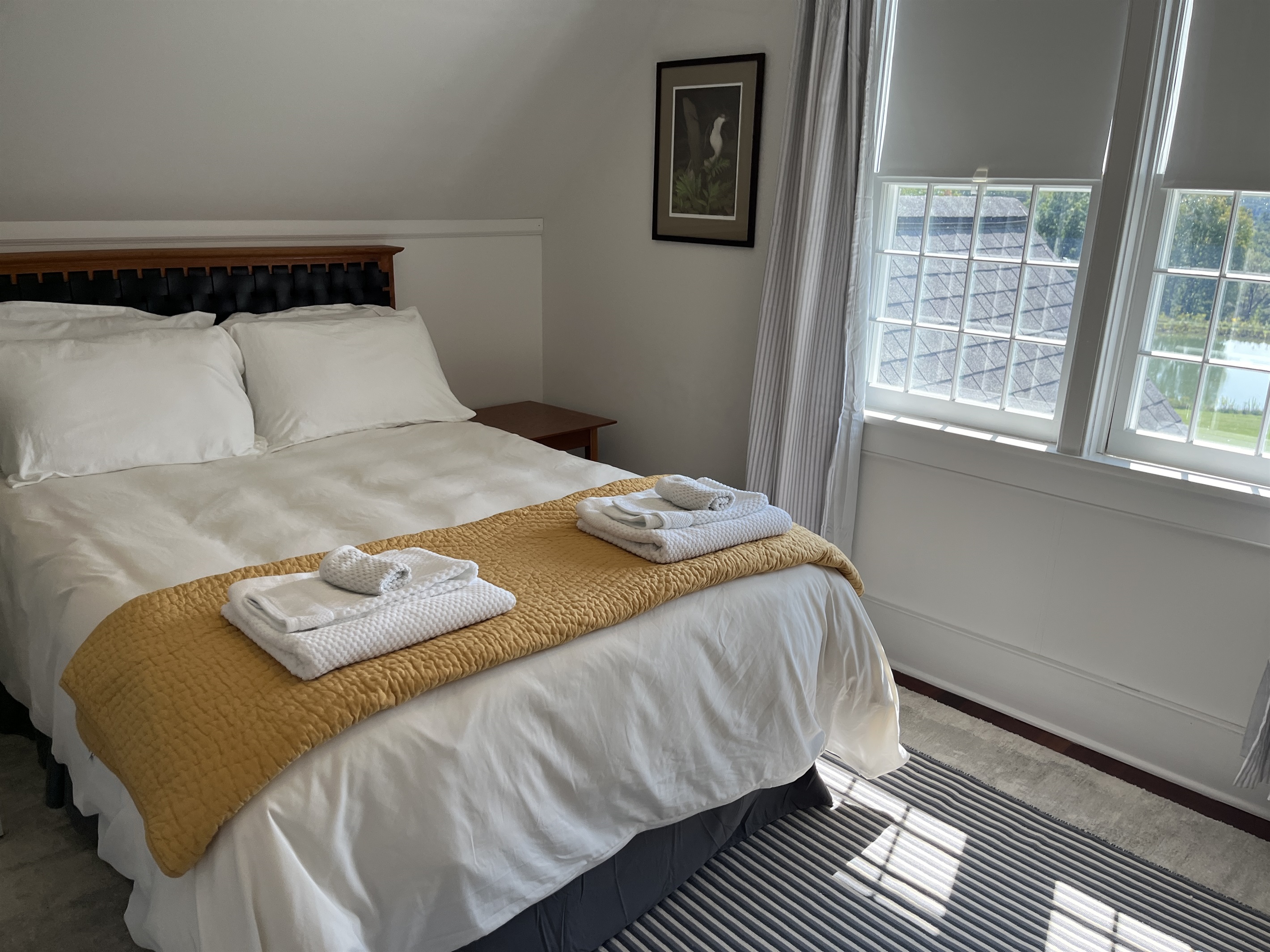 2nd floor queen with pond view
