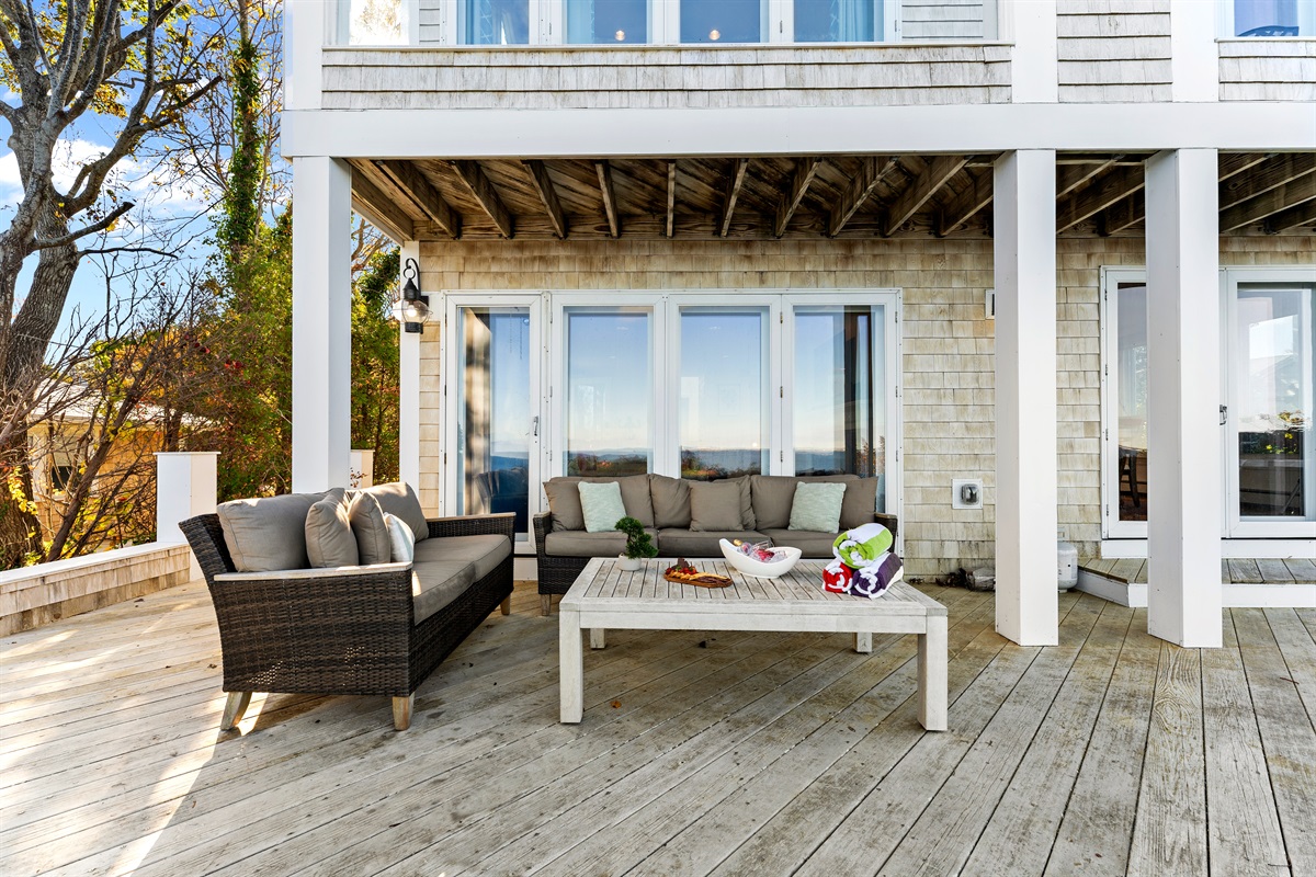 Lounge in style and comfort with ample seating for everyone.