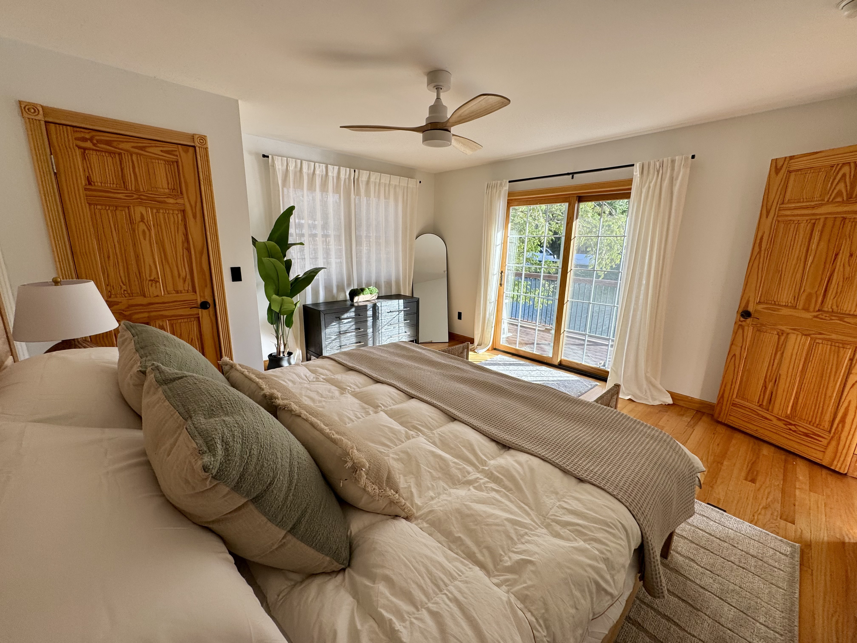 King bedroom with direct outdoor access