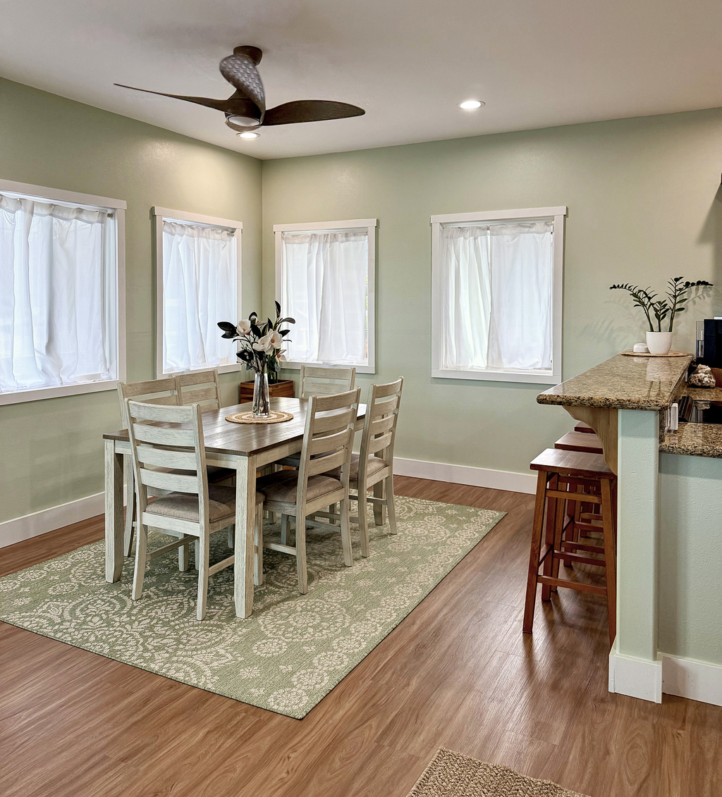 Dining Area | Representative Interior. Finishes, decor, and furniture, vary by unit.