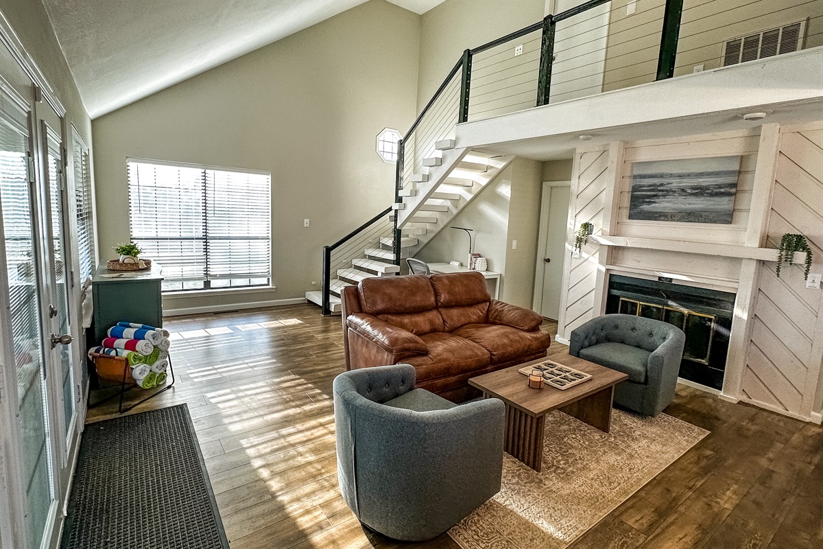 Spacious Living Room Space