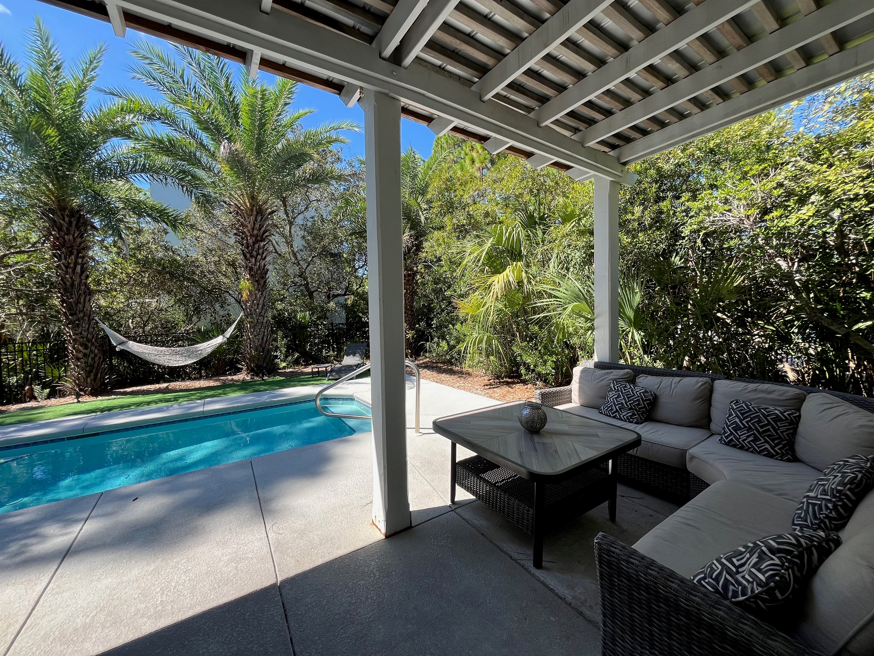 and cozy sectional on the veranda.