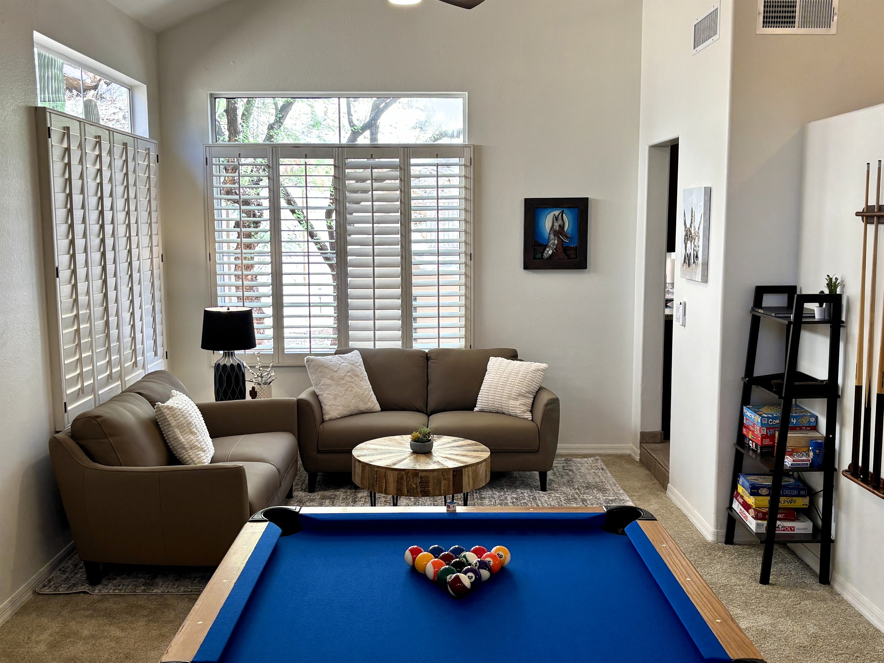 Lounging area in game room