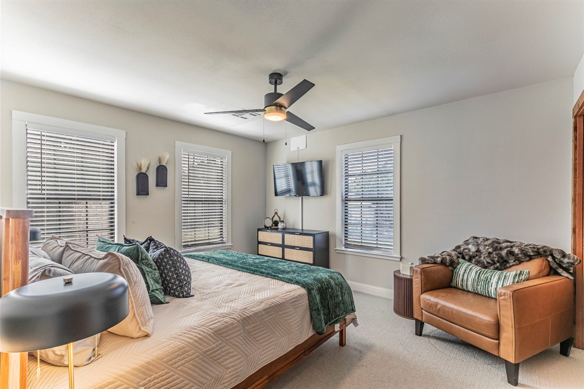 Main floor master with King bed.  All new furniture and bedding.