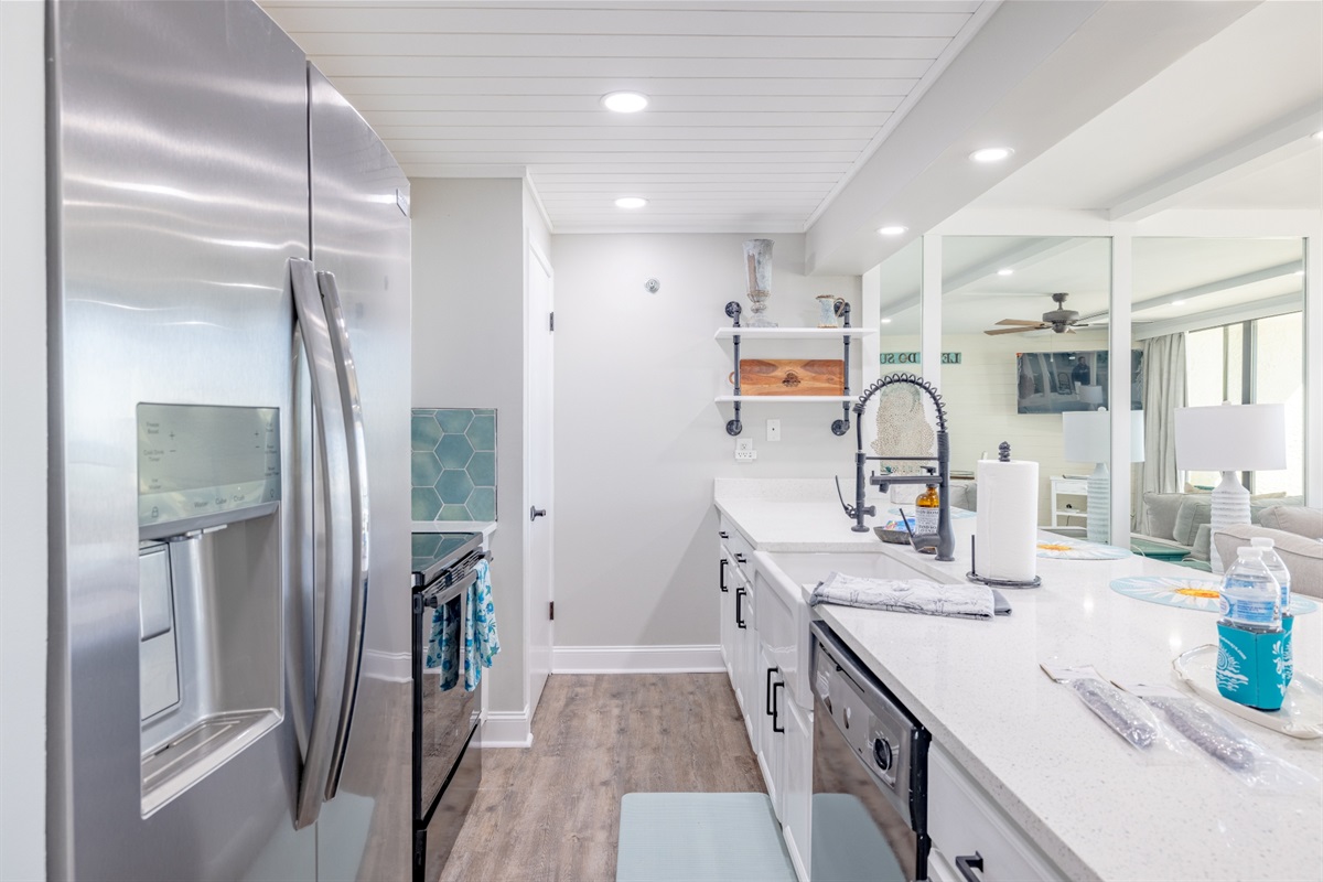 Fully equipped kitchen