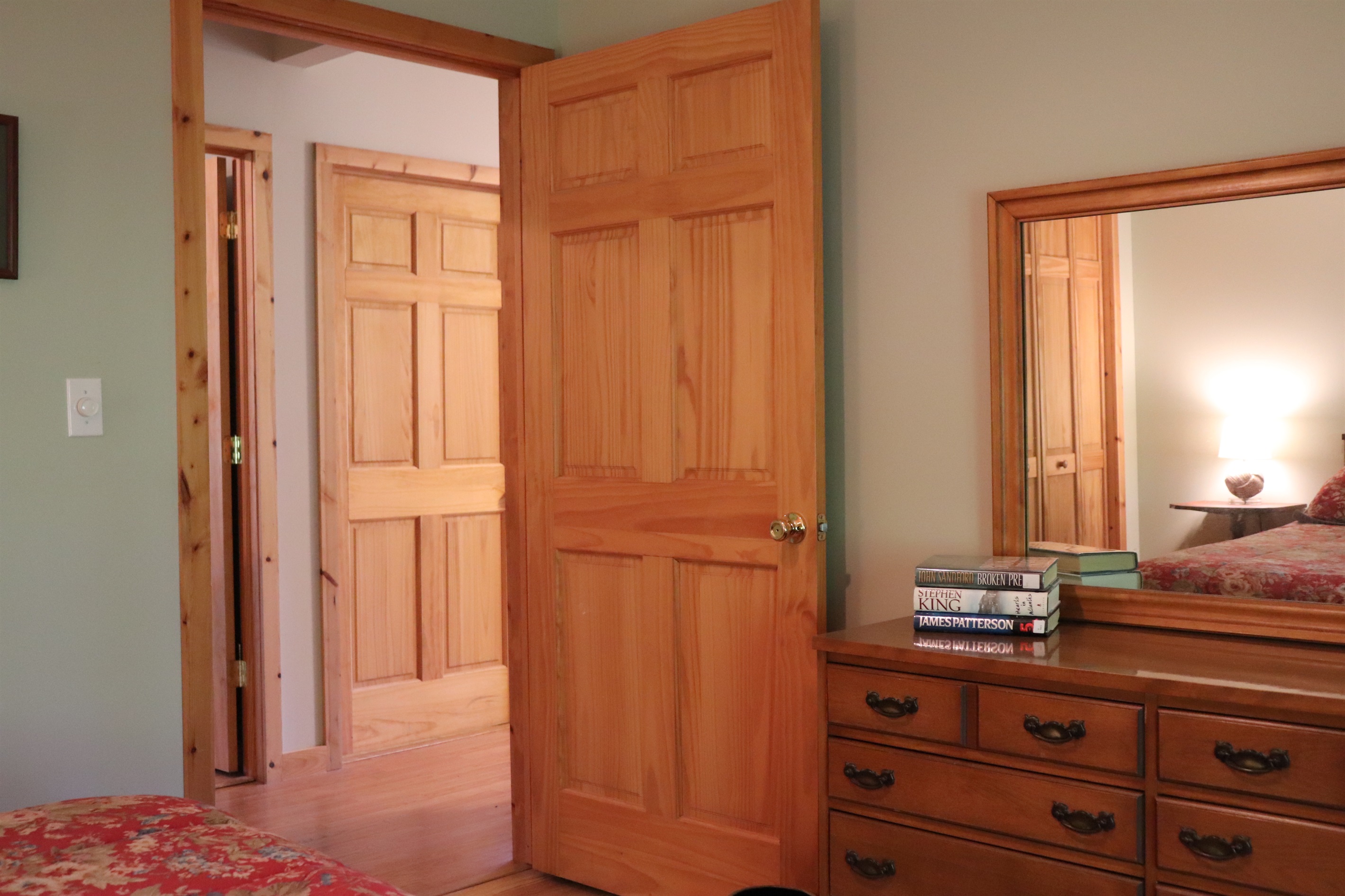 Queen bedroom