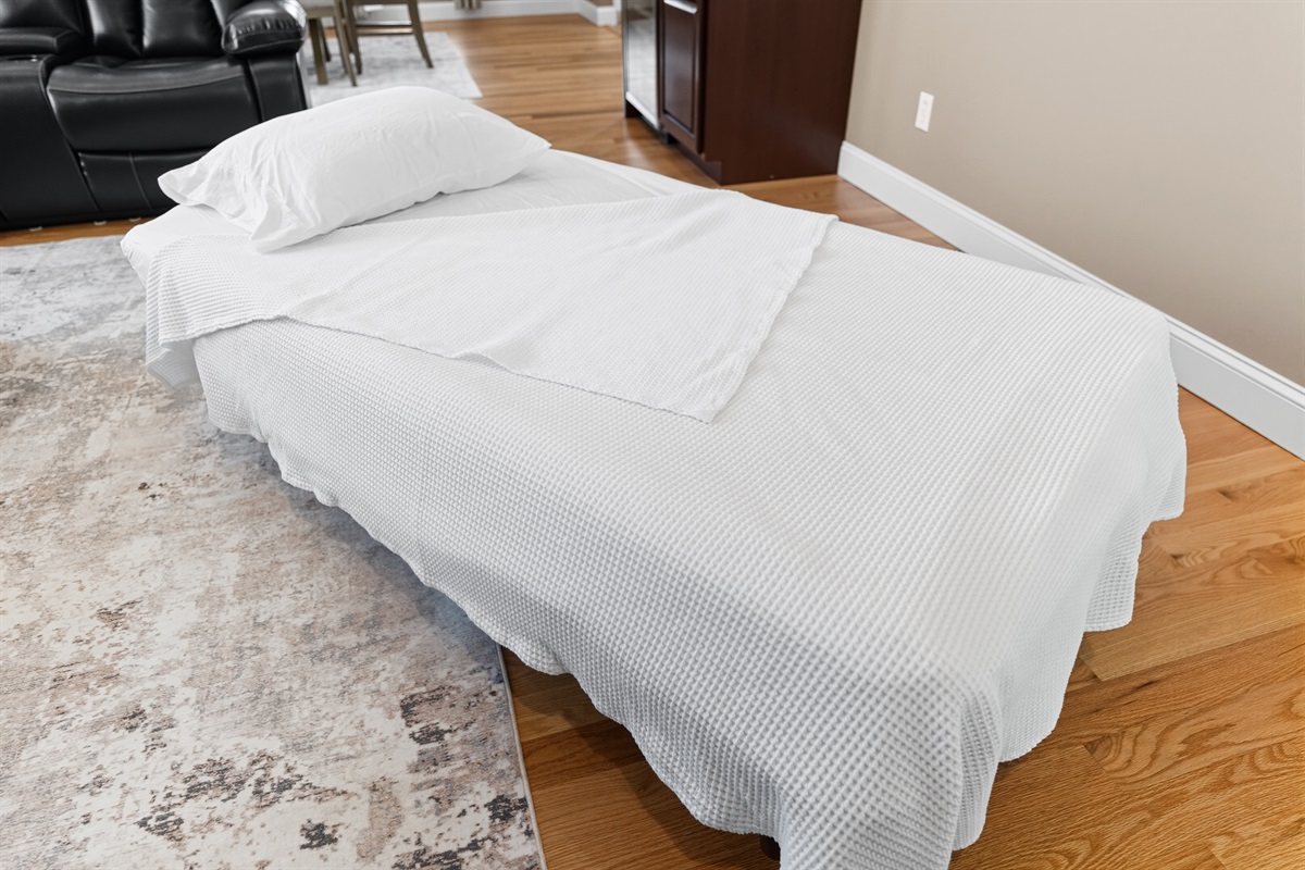Extra sleeping options available. Includes a rollaway bed, and a queen air mattress (not pictured).