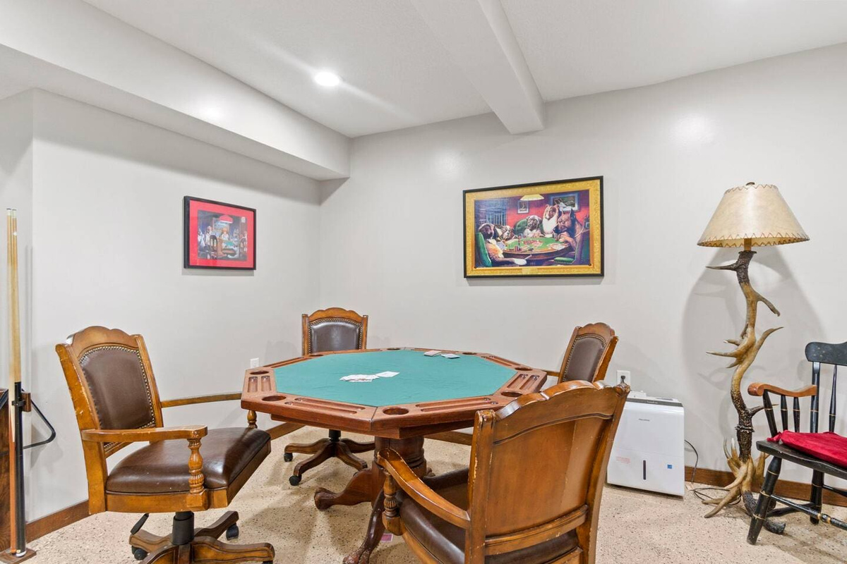 Shared Gameroom